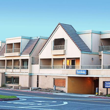 Travelodge By Wyndham Ocean Front Sunset Beach Exterior photo